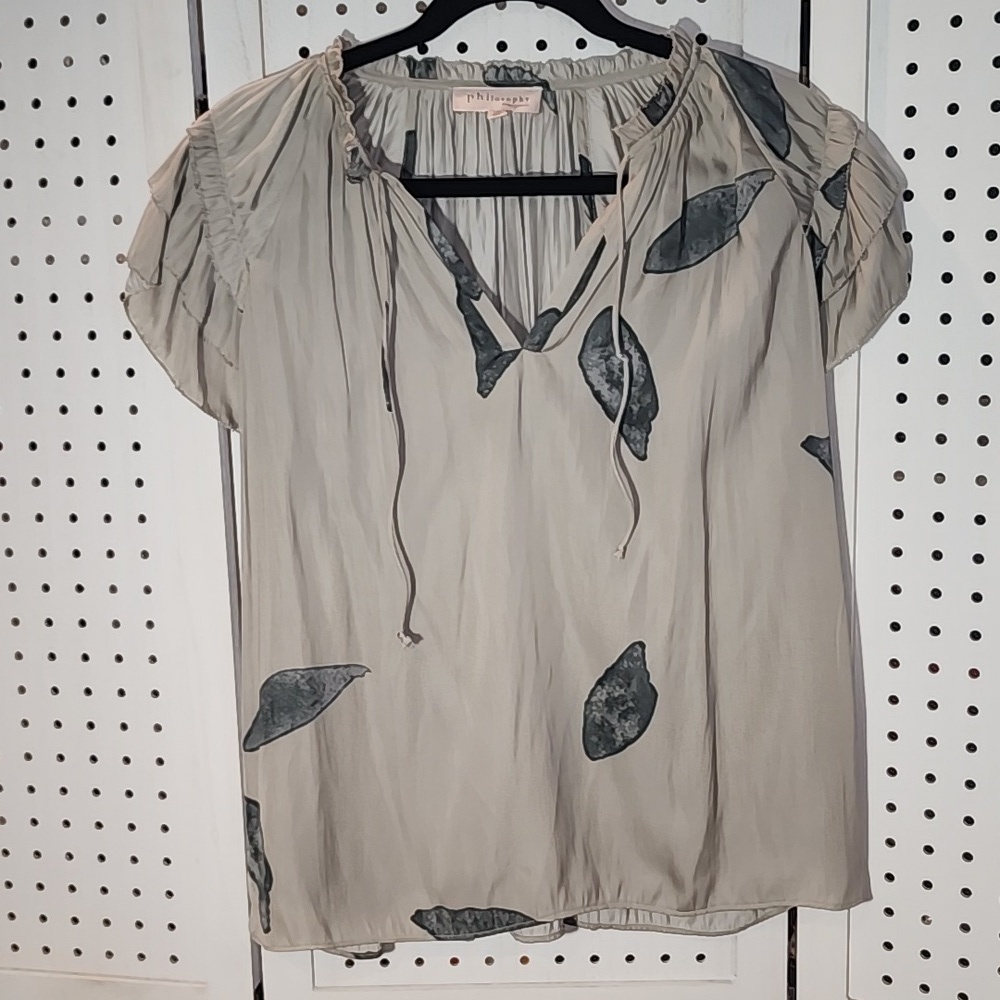 Philosophy Size Large Lightweight Blouse V-Neck Flutter Sleeve Gray